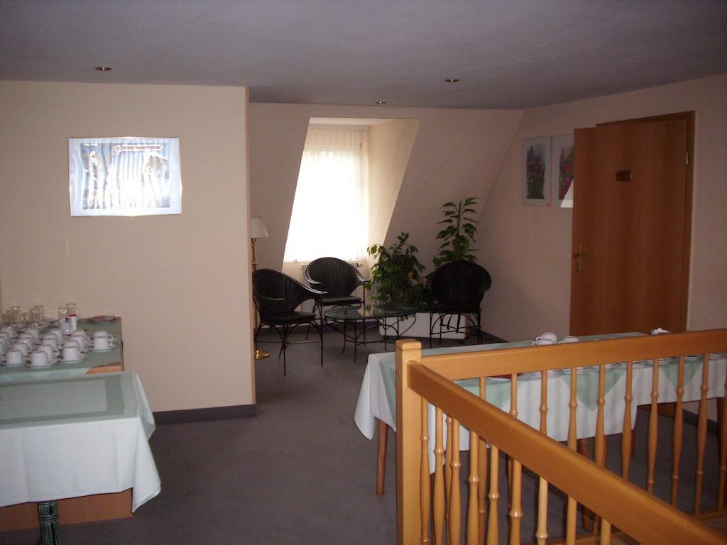 Klipphausen Gasthof Und Landhotel Zur Ausspanne מראה חיצוני תמונה